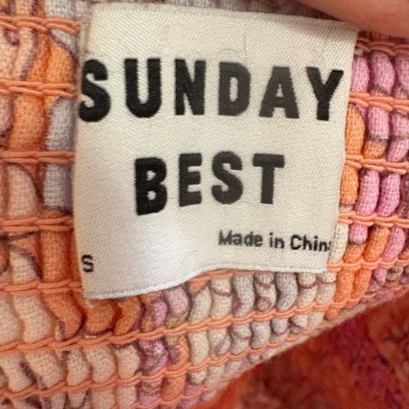 Aritzia Sunday Best Hadley Puff Sleeve Smocked Dress Apricot Floral linen small - Picture 5 of 7